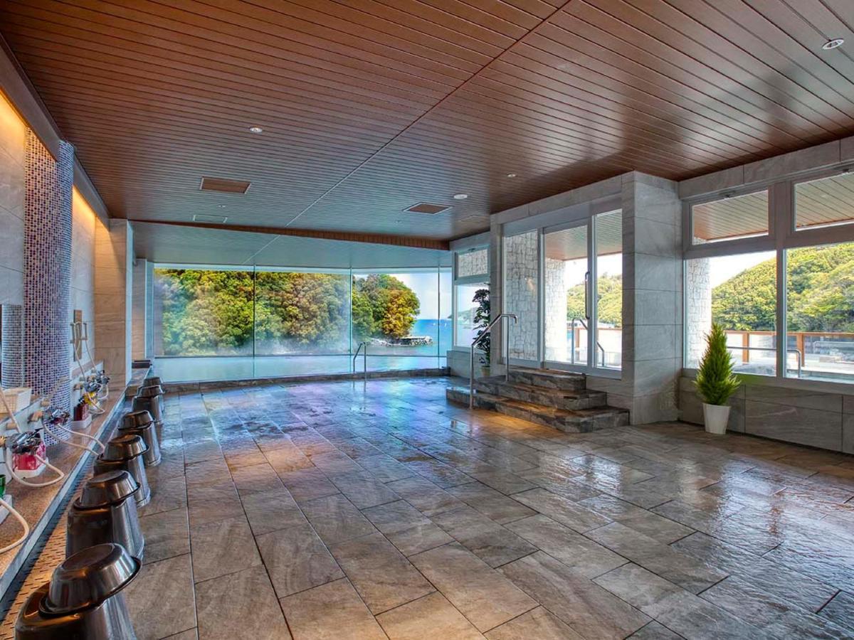 Ooedo Onsen Monogatari Premium Saichoraku 4* Toba