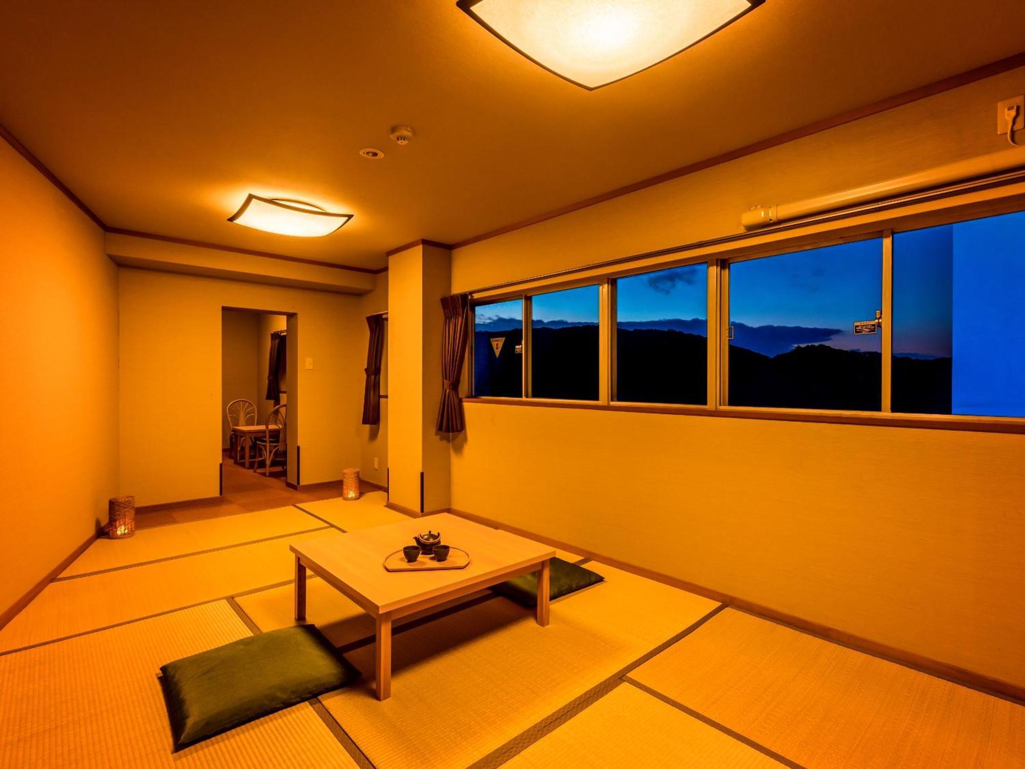 Ooedo Onsen Monogatari Premium Saichoraku Ryokan