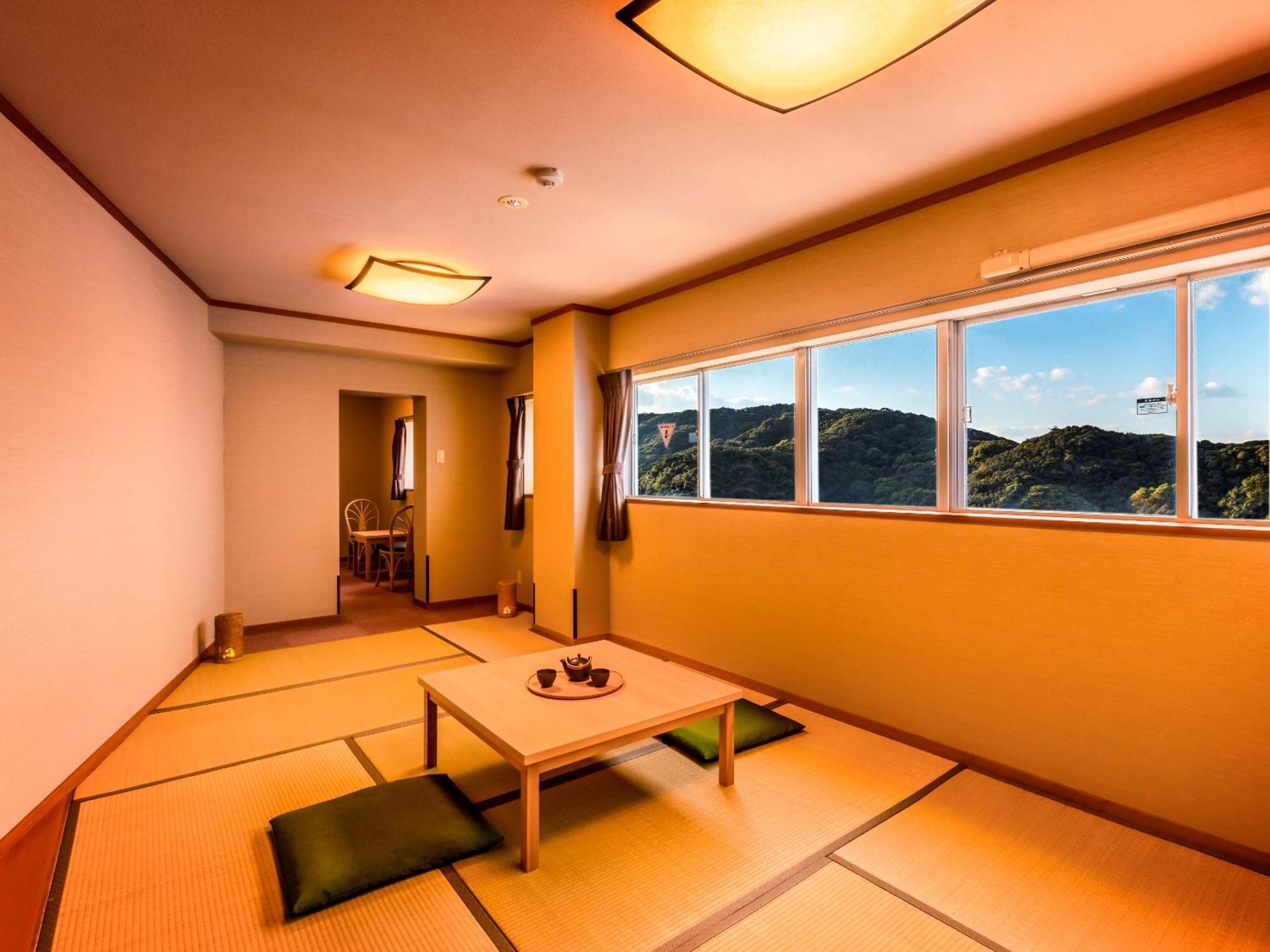 Ooedo Onsen Monogatari Premium Toba Saichoraku Toba